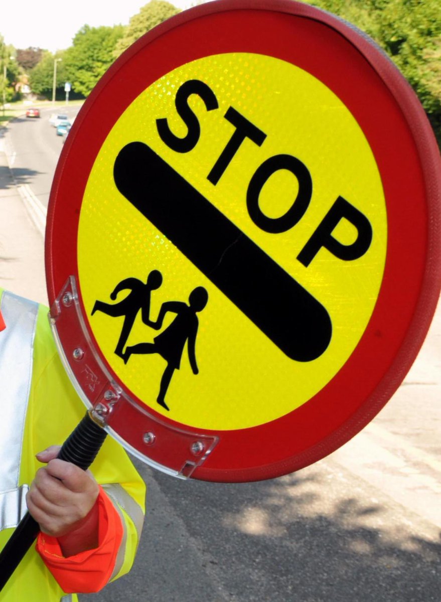 🔵 Parking Points!
This term if you park in the football carpark in the mornings and walk to school using our wonderful School Crossing Patrol Lady, she will stamp your child's hand and they can earn 5 HOUSE POINTS every day! There is a different stamp each day, collect them all.