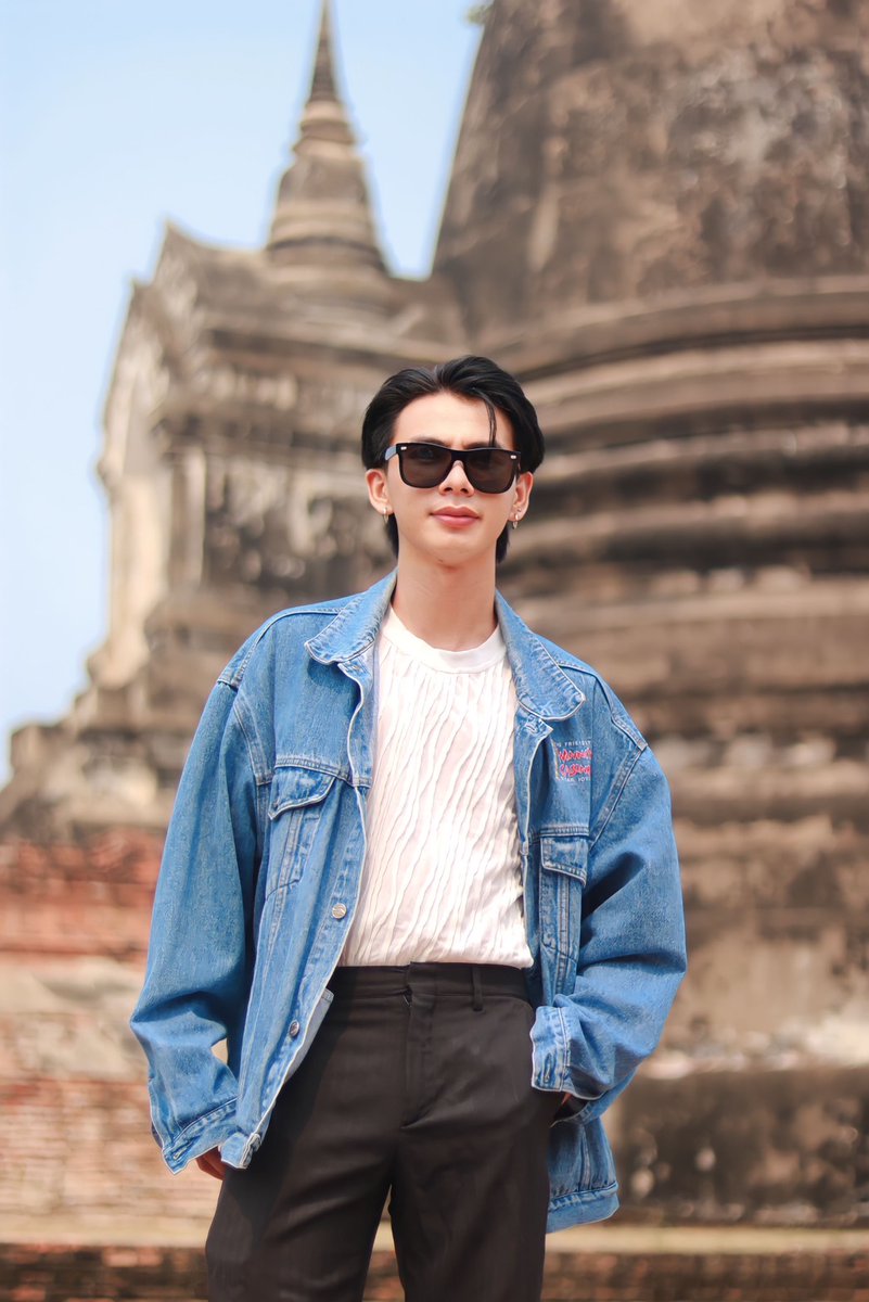 Luythai2022's tweet photo. น้องเกมพาเที่ยว พามา #ลุยไทย 
ที่ #อยุธยา แล้วนะครับ !!

@GameKrit18

#แฟนเพื่อนtheseries #luythai 
#ลิซ่าเที่ยวไทย #ลิซ่าBLACKPINK #LISA  #พระนครศรีอยุธยา #ลิซ่าเที่ยวอยุธยา #เที่ยวบ้านเรา https://t.co/1QN4tbkXhZ