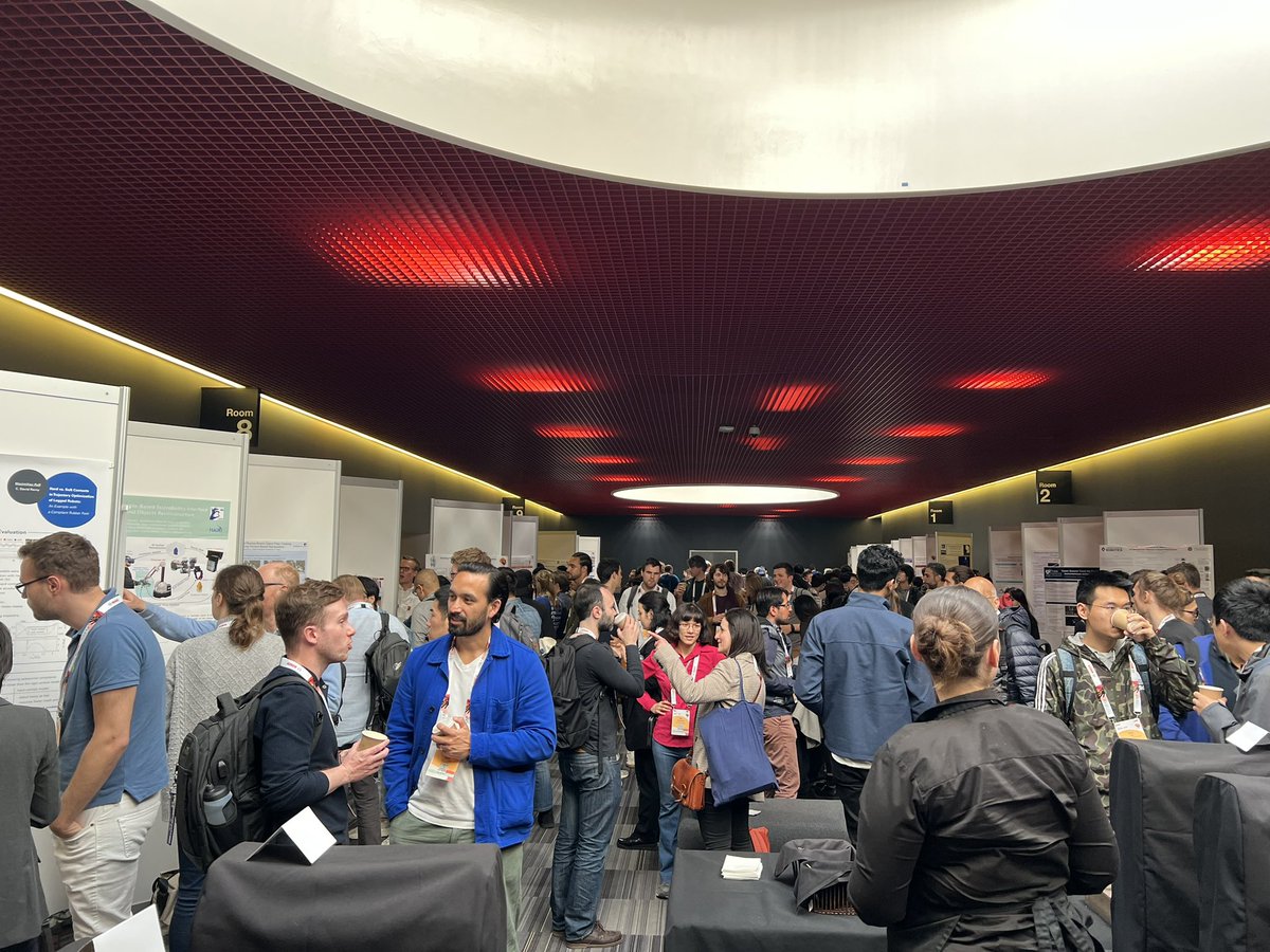tdavchev's tweet photo. What a day it was @ieee_ras_icra workshop on Embracing Contacts!!! 

Thanks to all our speakers, the ICRA team, the rest of the awesome co-hosts and congratulations to all the award winners!!!

We hope to share the recording with you all very soon!

Site: https://t.co/Hi8Yf4KGQr https://t.co/v0up7qodfK