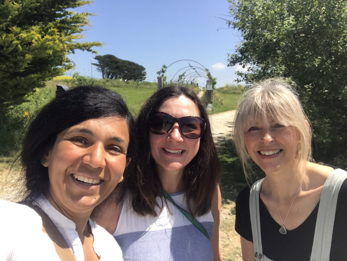 Planning underway for school food transformation in Cornwall @UniofExeter with @FoodPlacesUK in Cornwall @ChefsinSchools & @CornwallCouncil Kick off by 2 visits to agroecological 👩‍🌾 👩‍🌾 Love Land in Falmouth & @NewquayOrchard watch this space! @BiteBack2030