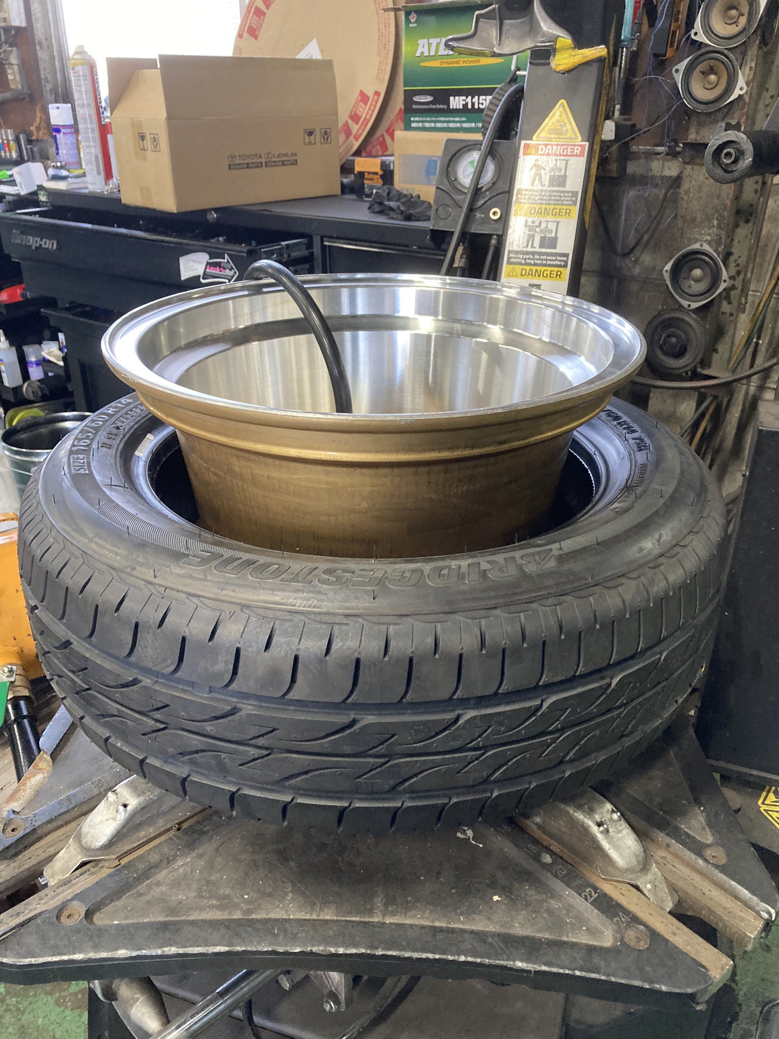 ももんが様　直接引取限定 165/65 R14 81o792KUpxL._UF350,350_QL50_.jpg