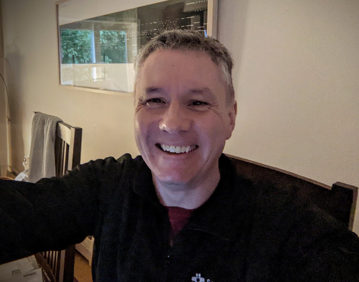 DrRob_Thacker's tweet photo. Back on the air for another dose of #sciencefiles on the @TVeinotteShow at 10am. Lots to talk about, call in with your science Qs 1 877 801 8255. #scicomm https://t.co/DhMZ8HKHSa