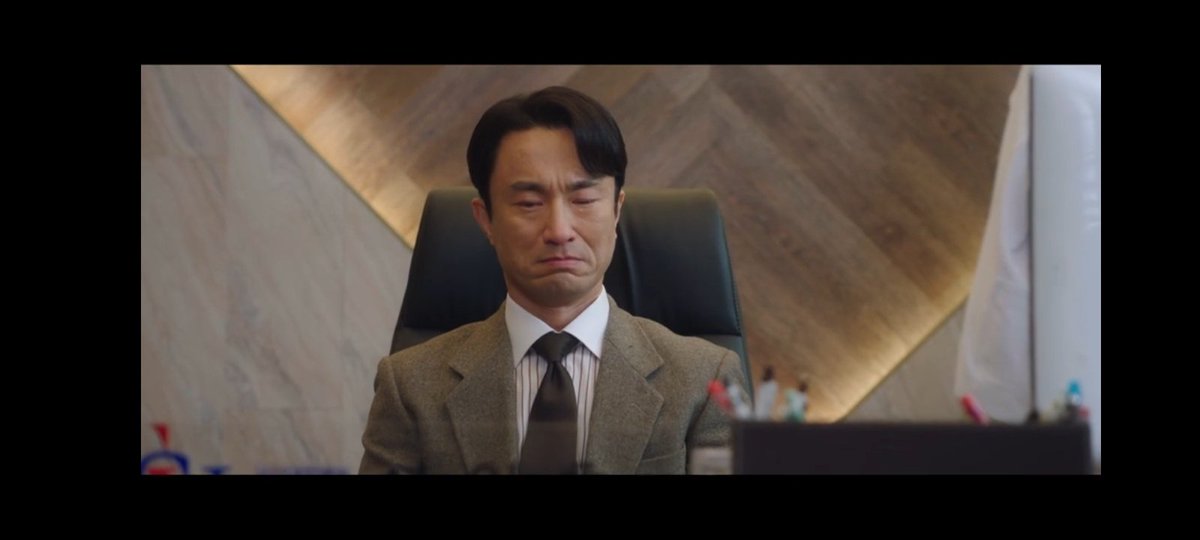 He's a jerk but ngl I felt bad for him. 😭 

Kim Byung-chul portrayed this character very well.👏
#DrChaEp16 
#DrCha