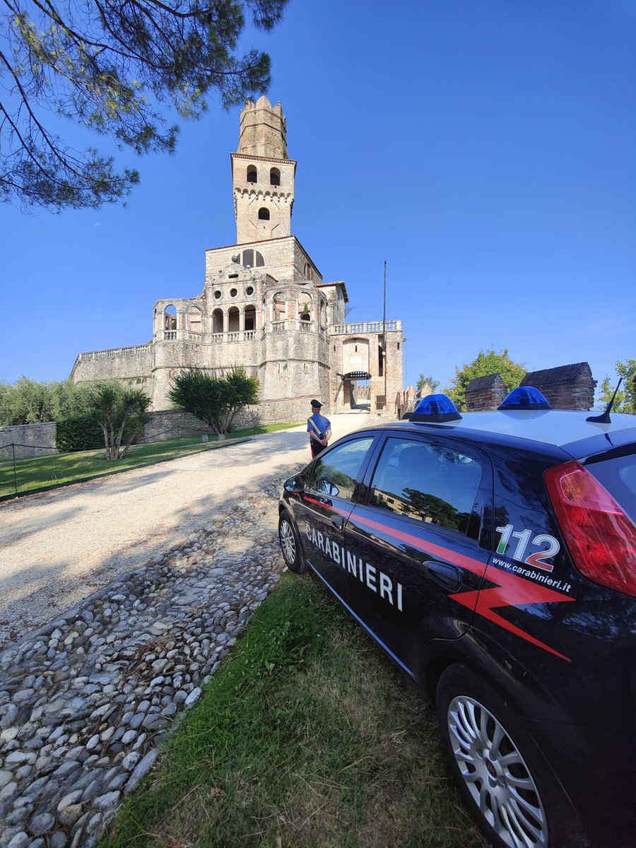 Buongiorno da Susegana (TV)
#Carabinieri #PossiamoAiutarvi #ForzeArmate #Difesa #18giugno