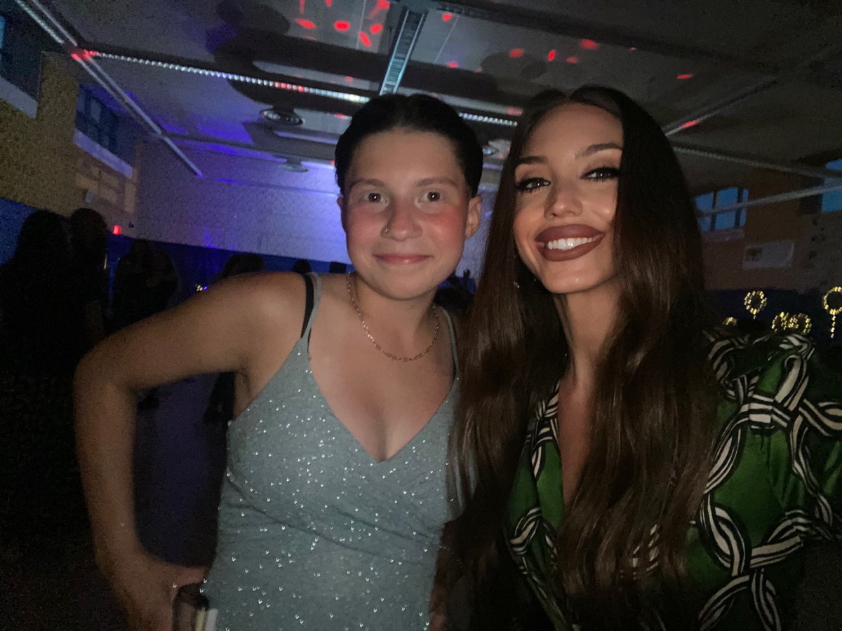 Heather Meidinger tweet media