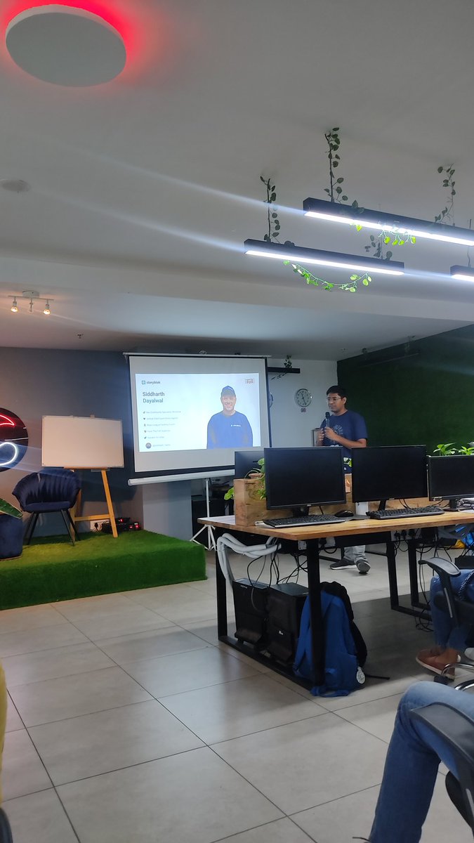 Naman_rai_'s tweet image. Awesome Community🚀
Awesome event🔥
Awesome people😎
Just Hack this fall thing!!!!
#HTF #HTFIndore @hackthisfall 
Thanks @siddharth_hacks for organising HTF in Indore ✨