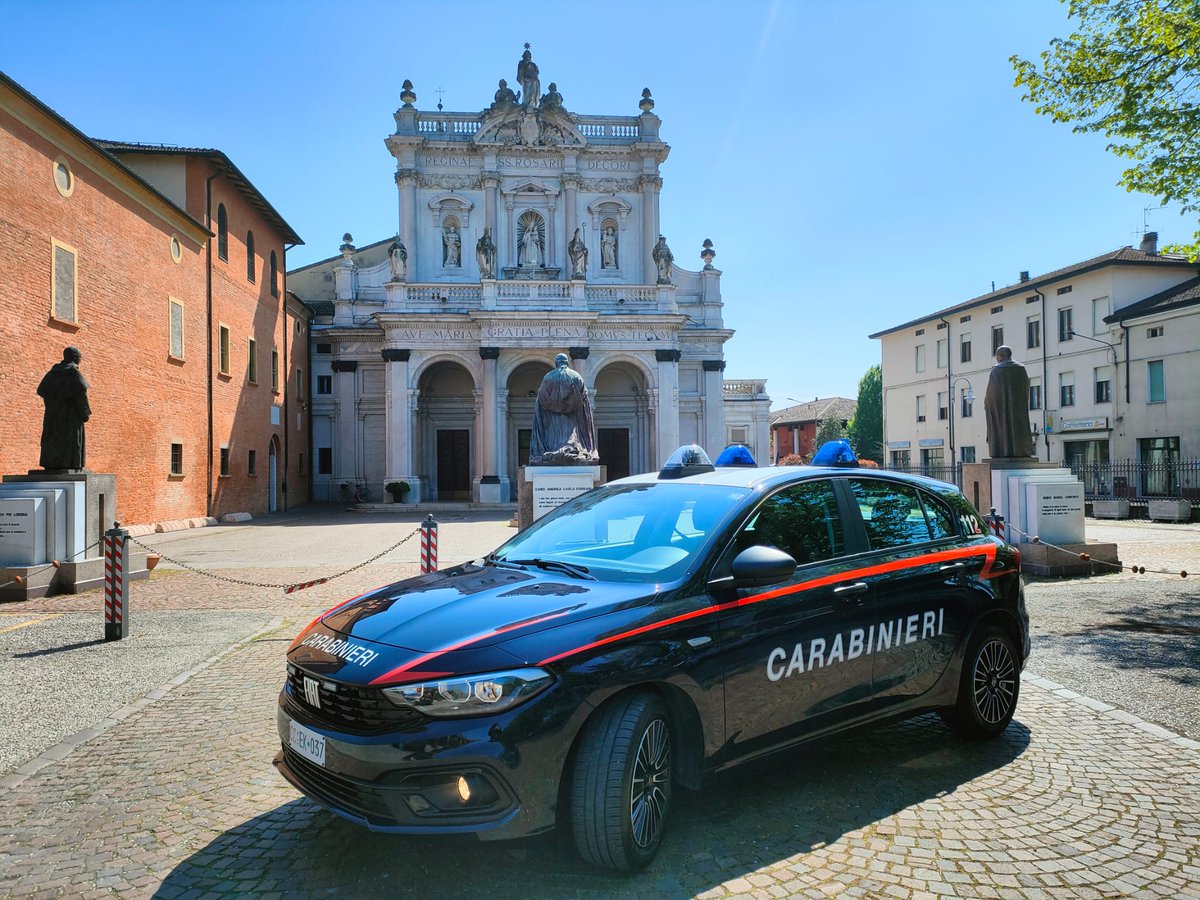 Buongiorno da Fontanellato (PR)
#Carabinieri #PossiamoAiutarvi #ForzeArmate #Difesa #22giugno