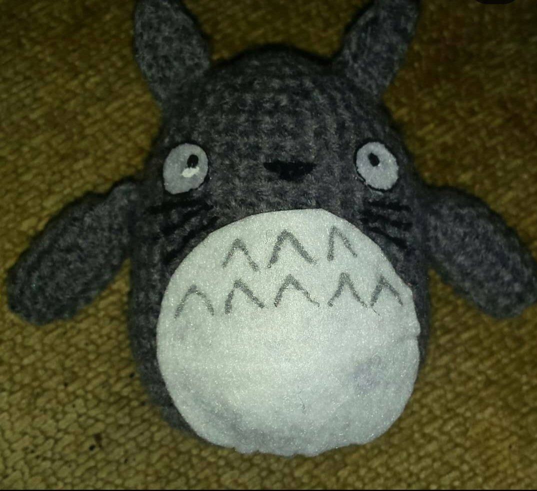 Hey all. I love the tiny totoro. He fits in the palm of your hand and you can take them anywhere. What do you all think? #totoro #myneighbortotoro #anime #amimemovie #japan #fantasy #Disney #AnimeArt #AnimeJapan #animefanart #crochet #geekygirl