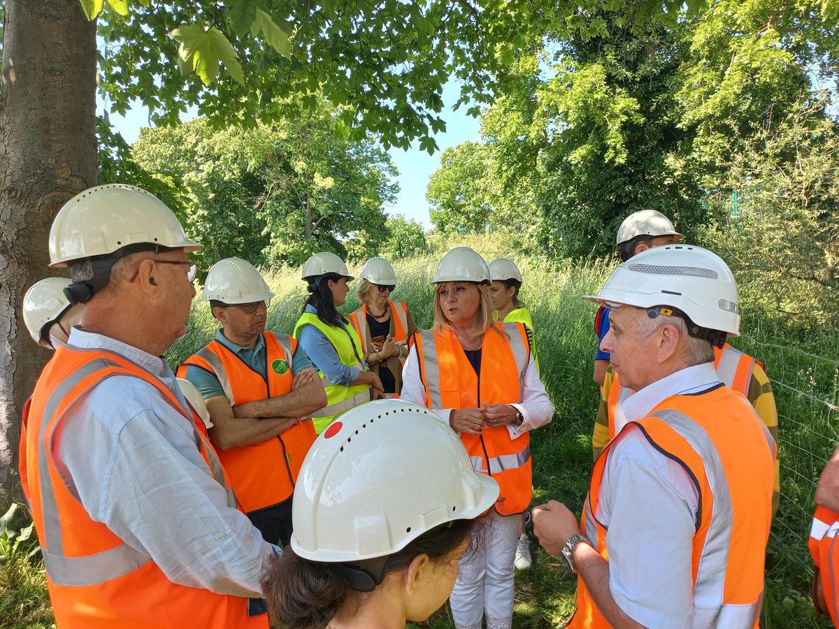 PhilippeGRAND9's tweet photo. L'#eau, c'est la vie !
Semaine Villepreusienne du #DéveloppementDurable
Samedi 3 juin, la station d'épuration des eaux usées du Val de Gally a ouvert ses portes aux visiteurs de @Villepreux78 
Merci à tous les organisateurs @EauxSeineOuest  @Sevesc_Seop @suez https://t.co/M8xXuEJZZ7