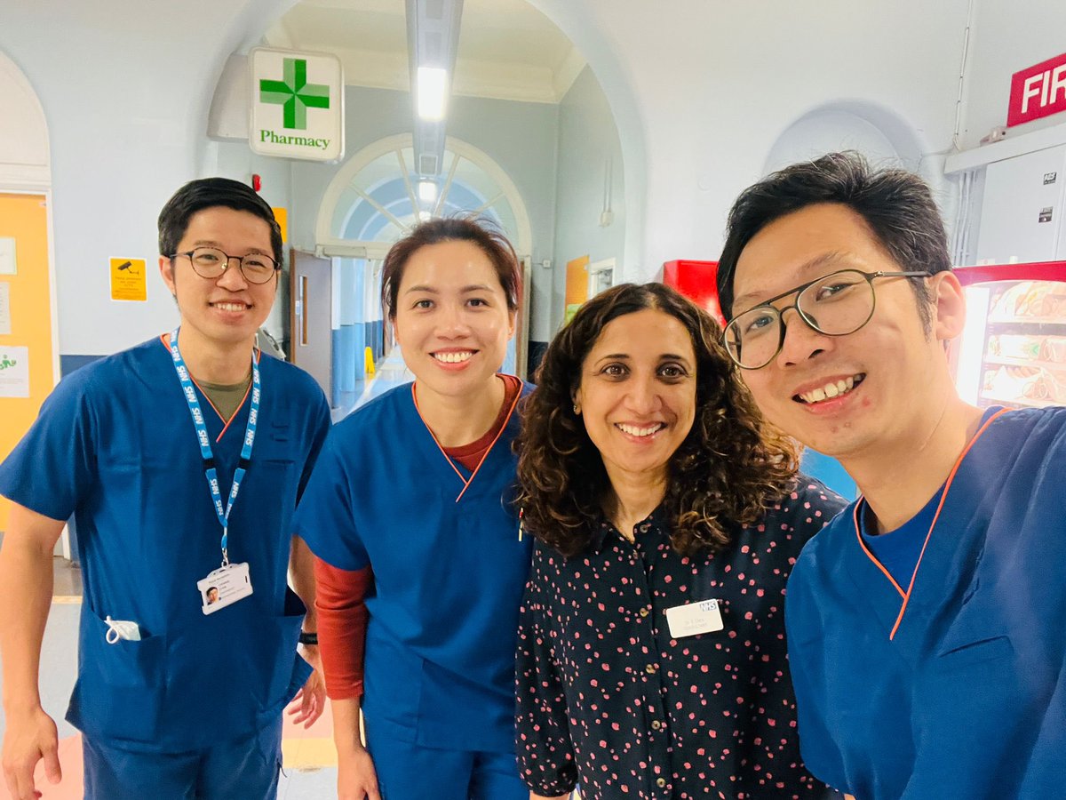 AcutemedSarbc's tweet photo. We have this fabulous medical team from Singapore @weemingpeh visiting us - a great opportunity to share and collaborate @SWBHnhs @eugenecortez @AlanStubbs73 @SharjeelKiani1 @EC_SWB @ShammasRahim Day 1 is Acute Med, Capacity, flow, SDEC , ED and POCUS . Thankyou for coming ! 😊 https://t.co/GTWcsEah2t