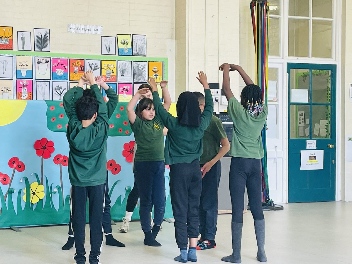Creative Wandsworth Cultural Education Partnership (@cep_wandsworth) on Twitter photo Got a sneak peak of Year 5 <a href="/GoldfinchPrmry/">Goldfinch Primary</a> rehearsing with <a href="/LCBLondon/">LondonChildrenBallet</a> for their performance next week at the #WAF2023 Schools Showcase event - we can’t wait to see the finished piece! Got a sneak peak of Year 5 <a href="/GoldfinchPrmry/">Goldfinch Primary</a> rehearsing with <a href="/LCBLondon/">LondonChildrenBallet</a> for their performance next week at the #WAF2023 Schools Showcase event - we can’t wait to see the finished piece!