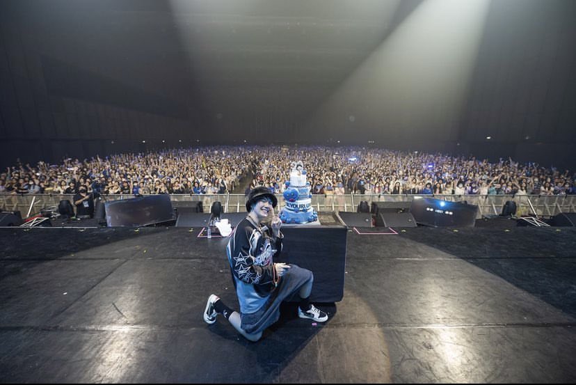 Build_FamilyFC's tweet photo. IG Updated [05062023]   เป็นวันเกิดที่พิเศษมากๆ สำหรับผม ผมขอขอบคุณทุกคนที่มาร่วมแสดงความยินดีและมีความสุขไปด้วยกัน ขอบคุณทีมงานทุกท่านที่ตั้งใจ ทุกๆทีม ล้วนมีความสำคัญกับงานนี้มาก ….. ขอบคุณทุกคนมากนะครับ💙🎂🙏🏻

#สุขสันต์วันของบิว 

@JakeB4rever
#BuildJakapan #Beyourluve https://t.co/jjyIPUhnyu