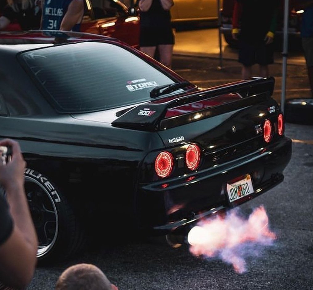 autoass's tweet photo. Nissan R32 Skyline GT-R https://t.co/M9piNVz7dw
