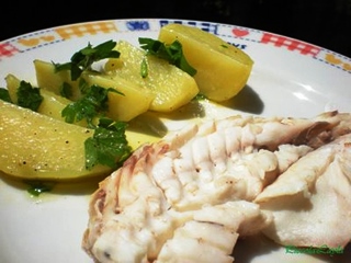 SardegnaG's tweet photo. Una delizia del mare di #Sardegna per questo lunedì sera: la #ricetta della #cernia in crosta di limone #tavola #sardolicius
https://t.co/ZZ7Q7MqEX1 https://t.co/I71ZqGTl1Y