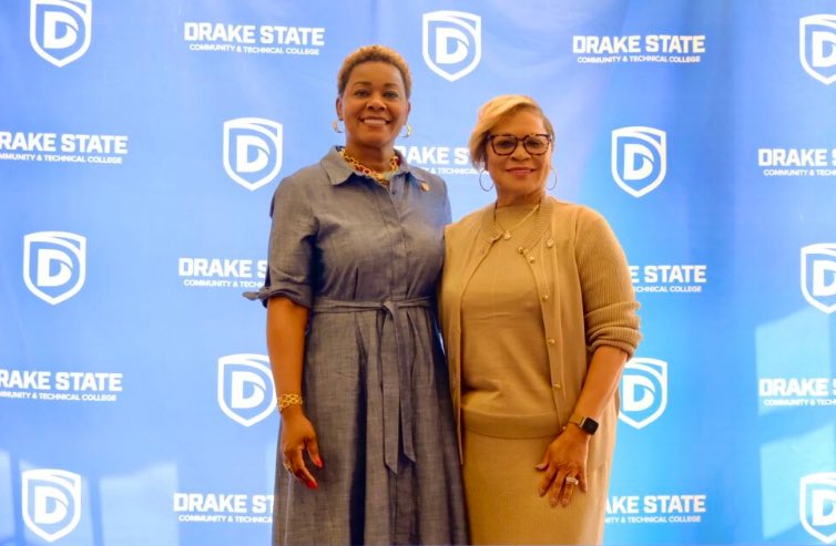 TheBirminghamTimes (@bhamtimes) on Twitter photo <a href="/MilesCollege/">Miles College</a> and <a href="/DrakeState/">Drake State</a> Ink Partnership to Help #HBCU Students Prosper
<a href="/HBCUBuzz/">HBCU Buzz</a> <a href="/hbcu_news1/">HBCUNews</a>
birminghamtimes.com/2023/06/miles-… <a href="/MilesCollege/">Miles College</a> and <a href="/DrakeState/">Drake State</a> Ink Partnership to Help #HBCU Students Prosper
<a href="/HBCUBuzz/">HBCU Buzz</a> <a href="/hbcu_news1/">HBCUNews</a>
birminghamtimes.com/2023/06/miles-…
