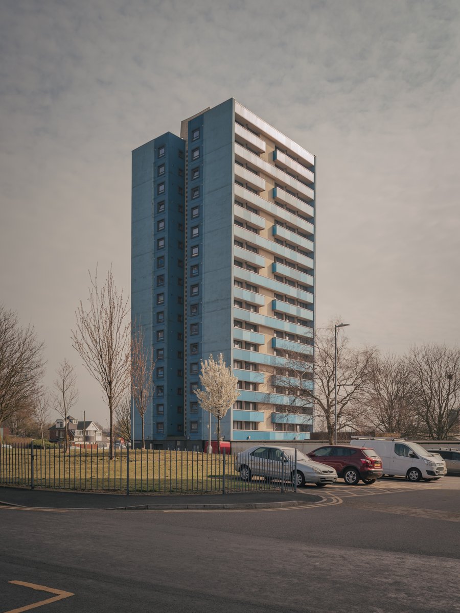 Good afternoon. Hope you're all doing well.

 4 Images from my series, Hyperreal.

Have a great week x