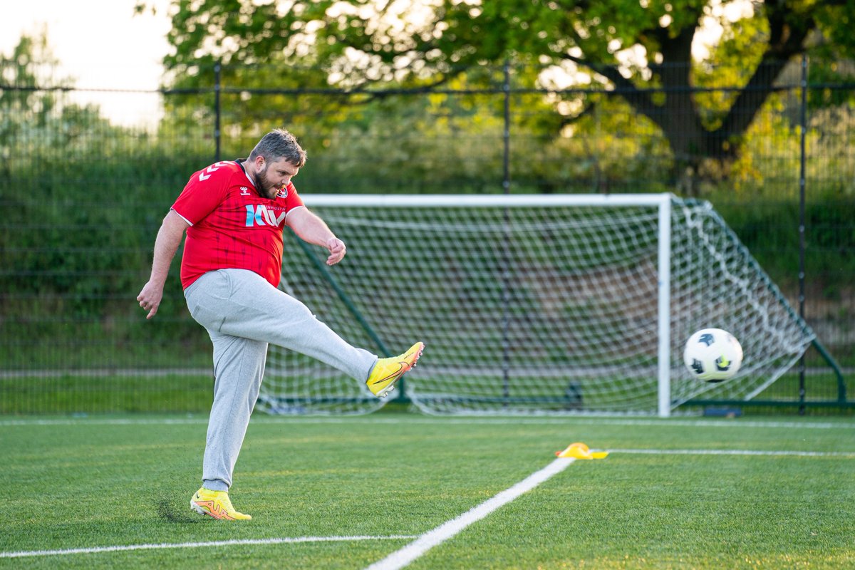 HITGCIO's tweet image. Tonight is week 5 of our 12 week programme in partnership with @CAFCTrust 

Partnerships &amp;amp; collaborations like this are vital in addressing #mentalhealth issues &amp;amp; combating the stigma that surrounds them. By joining forces, we can amplify our voices, share resources &amp;amp; create a…