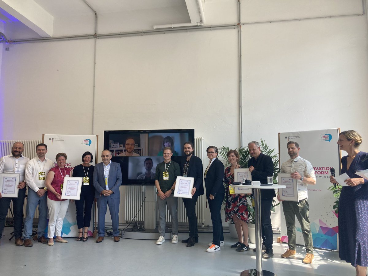 Liquid Democracy tweet media