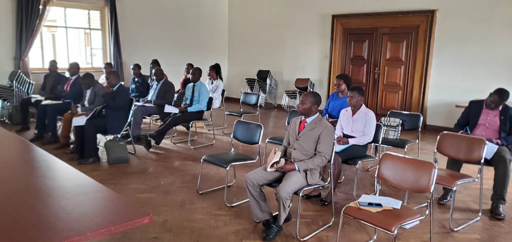 Baannampala b'Obwakabaka babanguddwa ku mpeereza y'emirimo. Basomeseddwa omuwandiisi owenkalakalira Mu office ya Katikkiro, Omubalirizi w'ebitabo omukulu mu Bwakabaka Omuk.Muggagga Joseph, Omuk. Simon Ssenkayi, Commissioner Harris Lubega. Era Bannampala beyamye okukola  obutawera