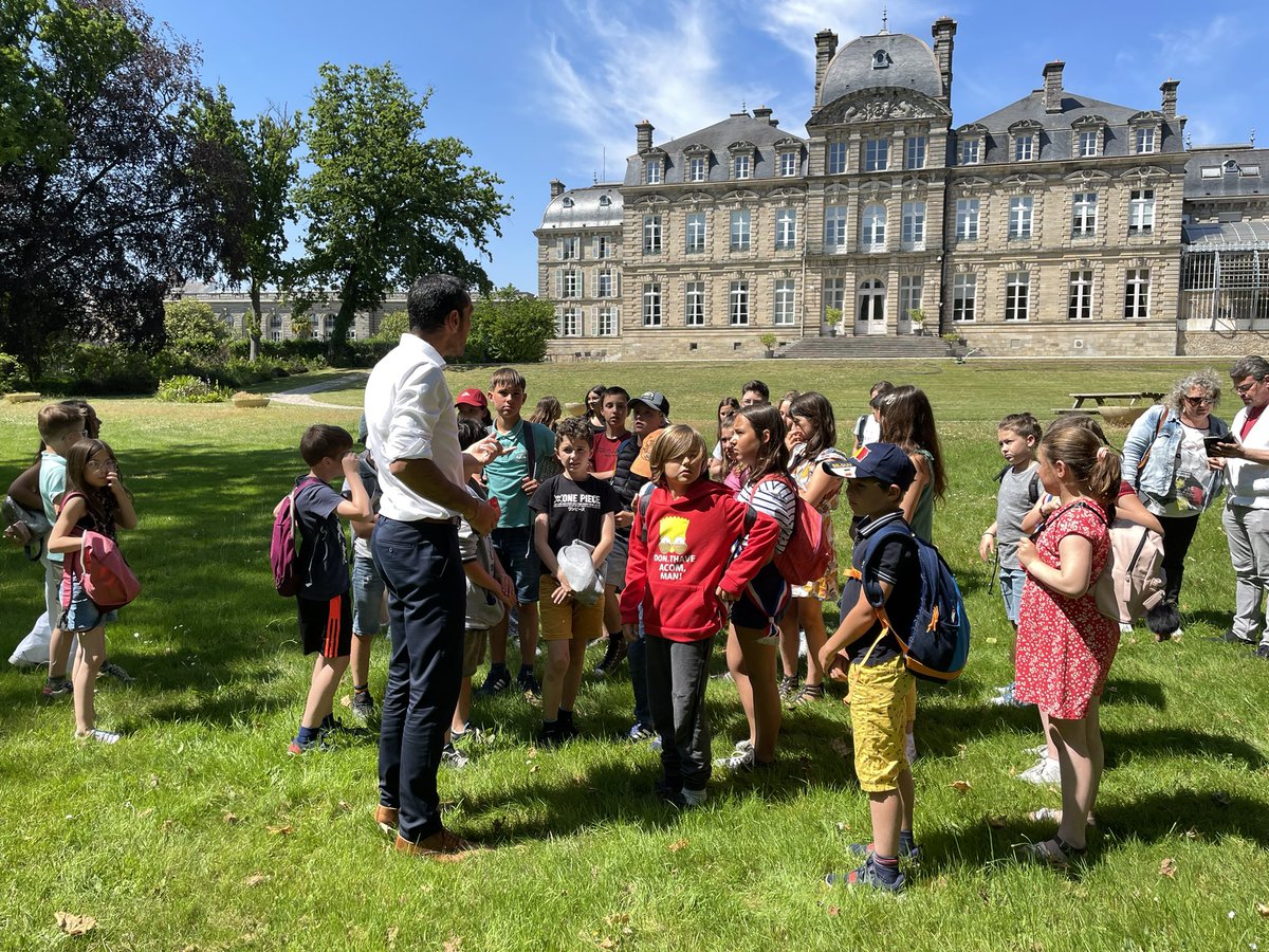 Au programme : visite de l’Hôtel du Département, son histoire, les missions et compétences du Conseil départemental, rencontre et échanges avec la conseillère départementale, et pour finir la visite des jardins de <a href="/Prefet56/">Préfet du Morbihan🇫🇷🇪🇺</a>.
<a href="/morbihan_fr/">Département du Morbihan</a>