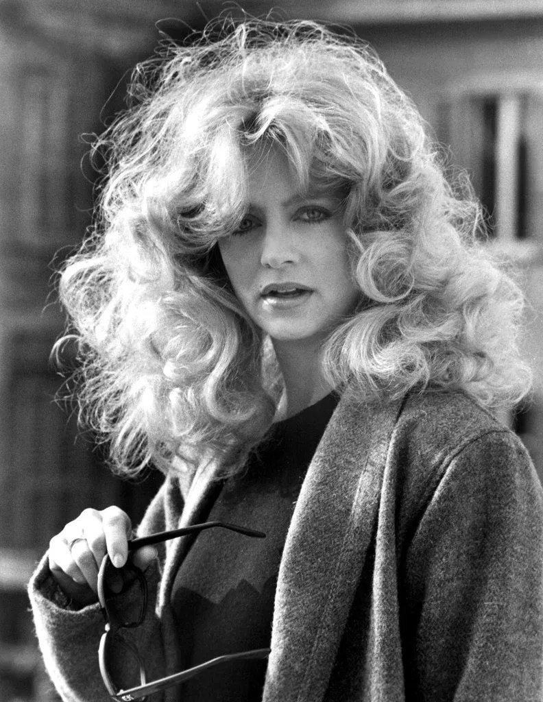 Sluts And Guts On Twitter Goldie Hawn 1980s Backintheday 