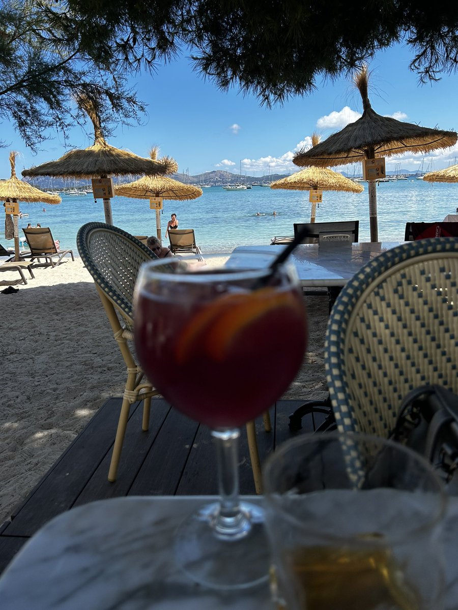 silverhills64's tweet photo. Total change of scenery.
#IfYouMust
#MinesaLarge
#SunsOverTheYardArm
#Holiday
#PuertaPollensa https://t.co/QoCUmONzSQ