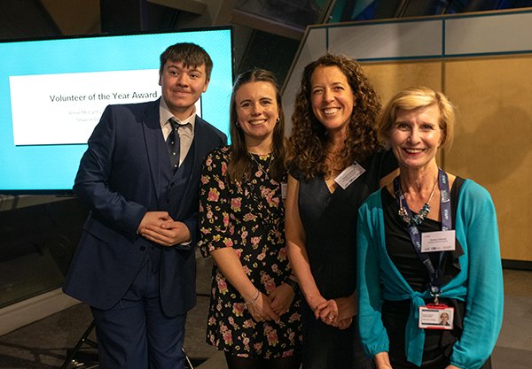 Association for Science and Discovery Centres (@sciencecentres) on Twitter photo We're celebrating #VolunteersWeek with our next Members' Forum: Working effectively with volunteers, Wed 7th June, 2-3pm + the launch of our 2nd Volunteer of the Year Award, sponsored by <a href="/MarshAwards/">Marsh Charitable Trust</a>
ASDC members please register 👇🏾 sciencecentres.org.uk/events/working… We're celebrating #VolunteersWeek with our next Members' Forum: Working effectively with volunteers, Wed 7th June, 2-3pm + the launch of our 2nd Volunteer of the Year Award, sponsored by <a href="/MarshAwards/">Marsh Charitable Trust</a>
ASDC members please register 👇🏾 sciencecentres.org.uk/events/working…