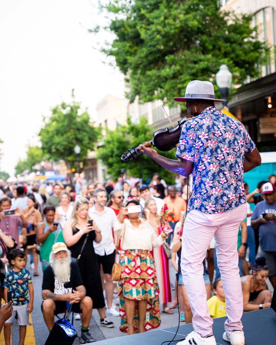 Pensacola Florida tweet media