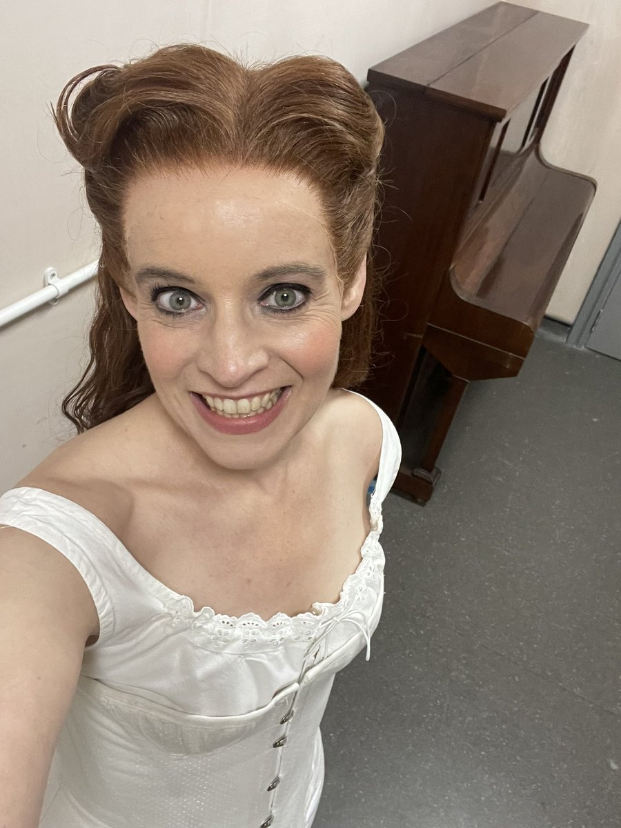 It’s the dress rehearsal!! @grangeparkopera #tristanundisolde #isolde #irishprincess