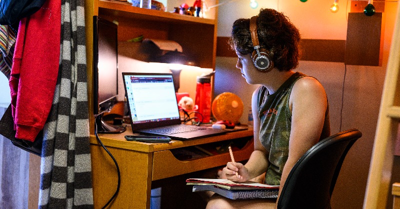 UW-Madison Housing tweet media