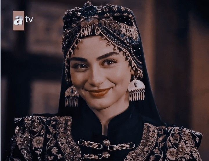 Edits.Holics tweet media