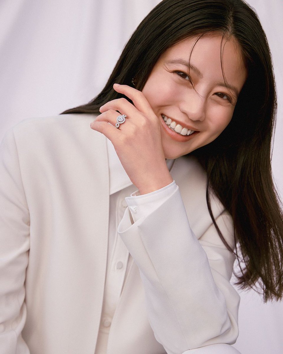 VOGUE JAPAN on X: VOGUE JAPAN on X: