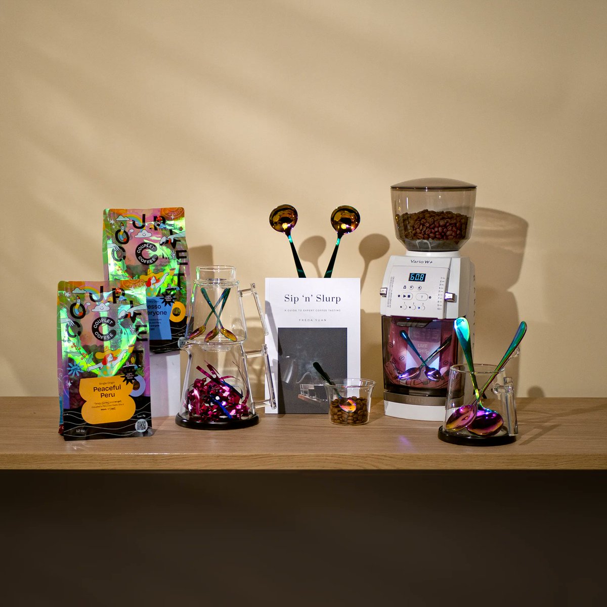 Giveaway alert 🎉🎁 Happy Pride Month! Head over to our Instagram to check out this exciting giveaway in partnership with Pure Over, Umeshiso, and Couplet. Don't miss out on your chance to win the ultimate brew bundle prize package! #BrewingwithPride instagram.com/baratza/