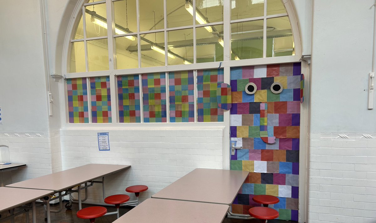 eyfsarkvic's tweet photo. Reception classrooms have been transformed! 😍
#teamarkvic #arkvicprimary #eyfs #reception #hookday #patchwork #colours #patterns #elmer https://t.co/At0ntQulbU