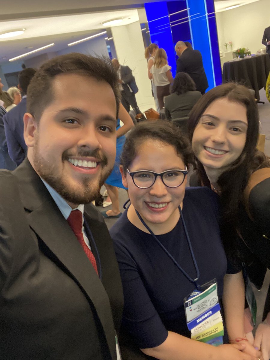 One of the highlights from #ASCO2023 was having the chance to meet @KellyMezaMD, Lauren Kiel and other @Florez_Lab superstars! Thank you for inspirational work on #HealthEquity and advocacy for #LatinosInOncology @NarjustFlorezMD @LatinxOncology @LatinasInMed @ProjectImg