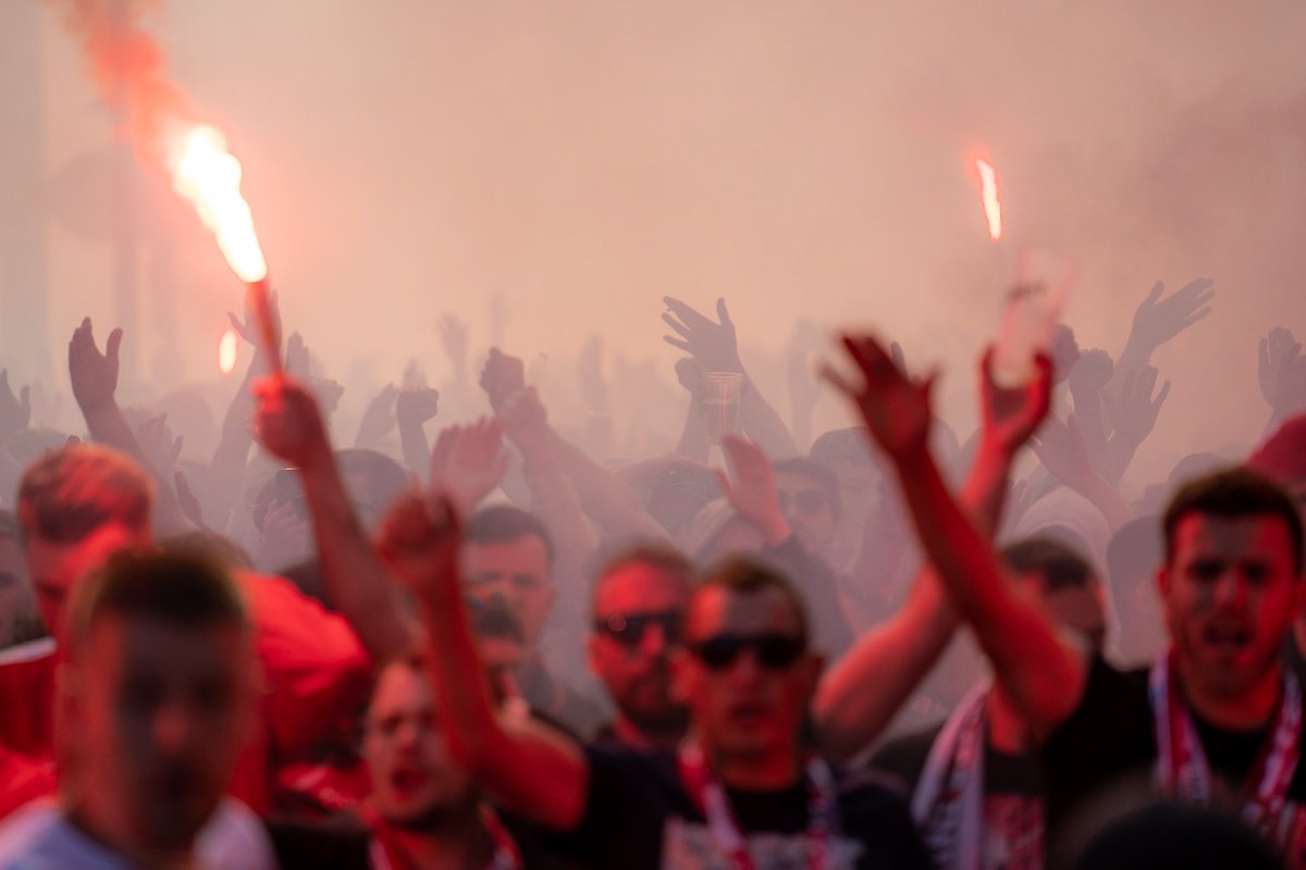 ze_one's tweet photo. La marée rouge ! 

#sb29 #Tyzefs #Sb29SRFC #UltrasBrestois https://t.co/qLxE6qFBiK