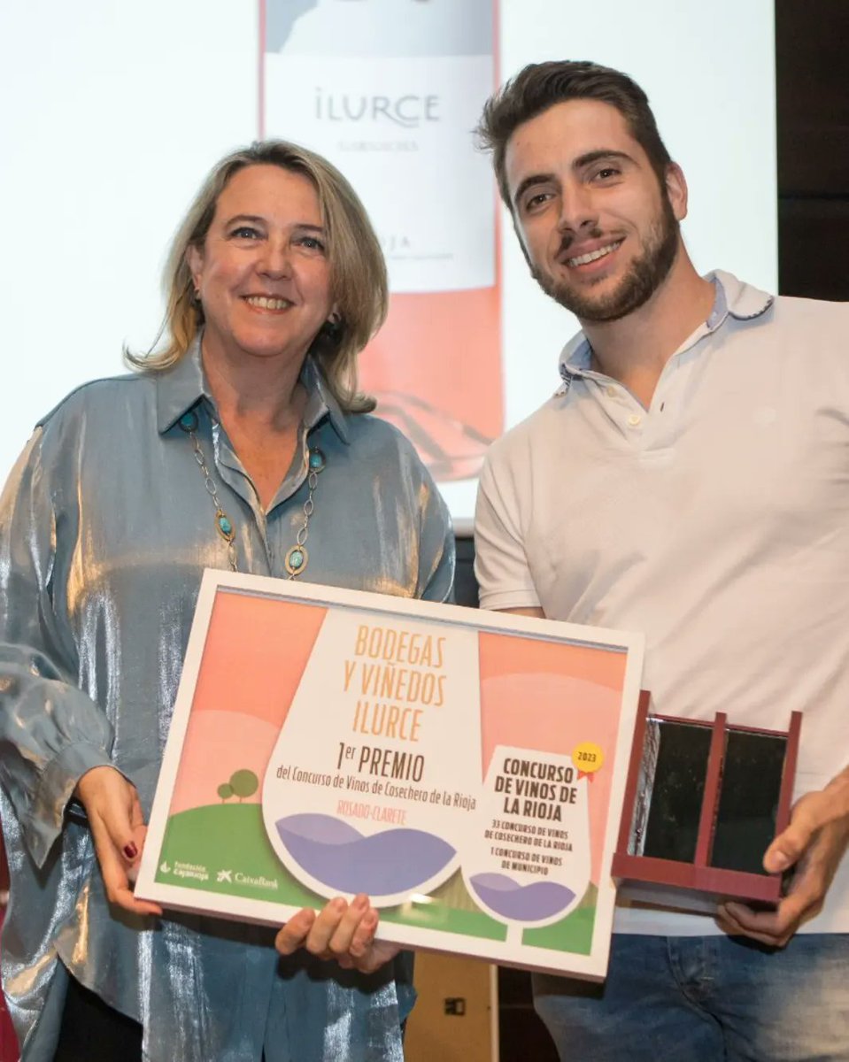 Estamos muy contentos por nuestro 1° Premio recibido el pasado viernes en el 33 Concurso de Vinos de Cosechero de La Rioja con nuestro Ilurce Rosado 2022 🤩🤩🤩

¡Enhorabuena a los organizadores <a href="/fund_cajarioja/">Fundación Caja Rioja</a> y <a href="/FundlaCaixa/">Fundación ”la Caixa”</a>! 

#ilurce #rosado #vino #vinodealfaro #premios