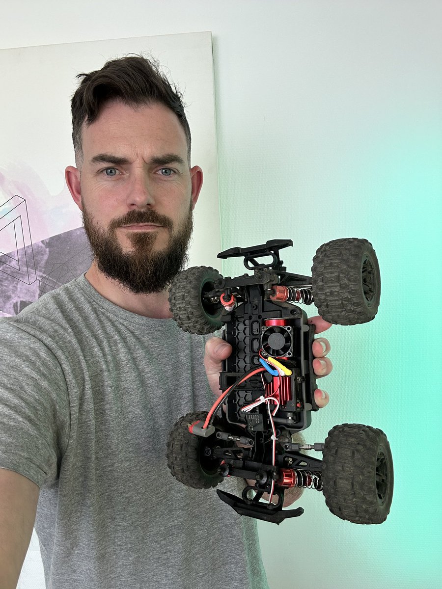 Linus ( ᴗ ) on Twitter "Anyone else here into RC cars?"