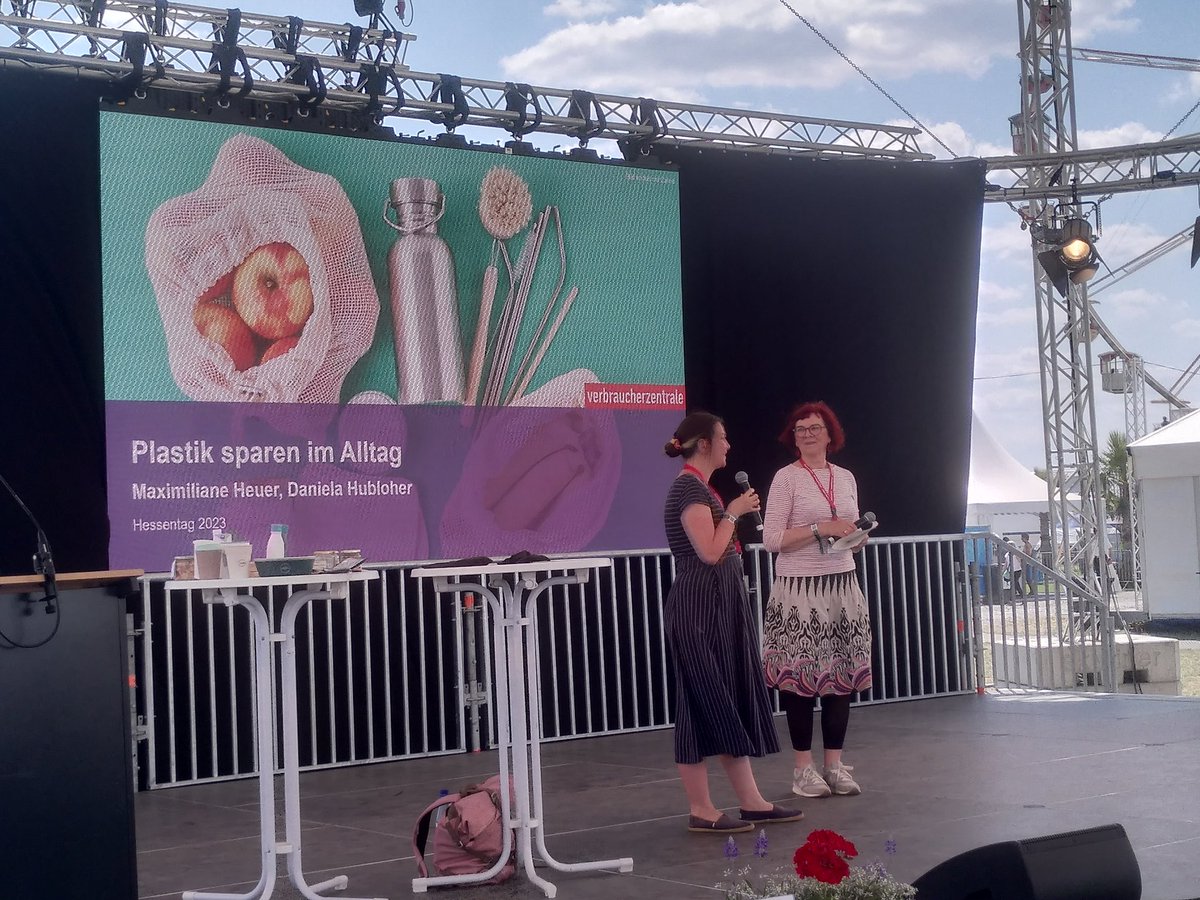Heute beim #Hessentag 2023 in Pfungstadt. Die <a href="/vzhessen/">Verbraucherzentrale</a> berichtet über Möglichkeiten des Plastiksparens  im Alltag.
