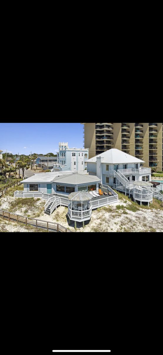 Floridafit1's tweet photo. DO NOT EVER USE Southern Vacation Rentals ON @Airbnb ! WE BOOKED THIS RENTAL, THEY PULLED THE PROPERTY AND SAID IT WAS NOT AVAILABLE, BUT THEY STILL CHARGED @MrOlympia08 FULL PRICE AFTER THEY SAID IT WAS UNAVAILABLE &amp; NOW THEY SAID IT WILL TAKE 2 WEEKS FOR A REFUND TO PROCESS! 🤬 https://t.co/PFCNrkFUVh