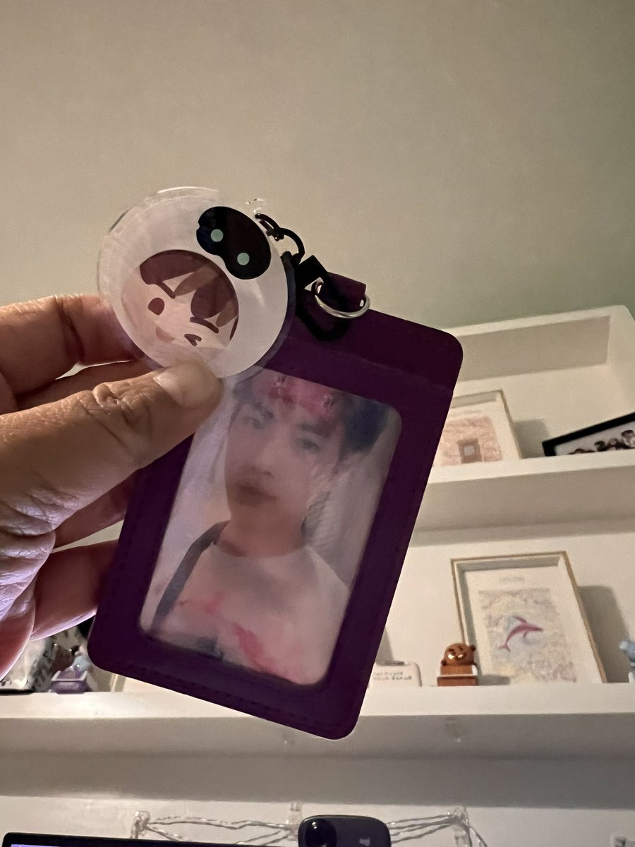 jeanniyaaaah's tweet photo. not the only one excited for the d-day tour. thank you @studiodulset for the lovely keychains 💜 https://t.co/0aIvJXCOem