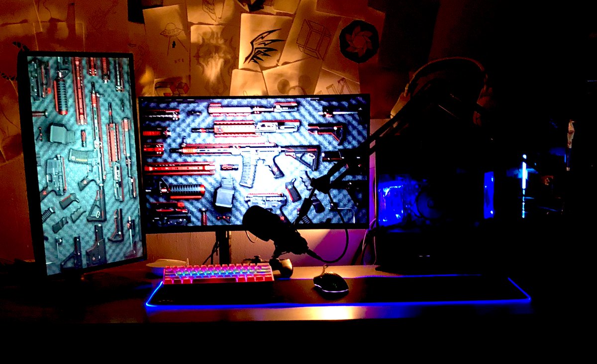 J3_sloeber's tweet image. Updated my setup a little

#setup #doublemonitor #streamer #RainbowSixSiege #RocketLeague