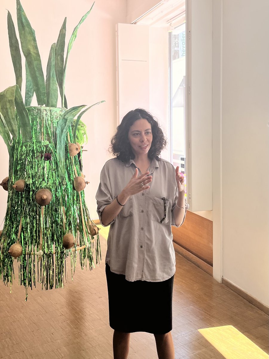 ADIAF_O's tweet photo. Visit to the Institut Culturel du Mexique in Paris (@IdemexParis) as part of our #CollectorsProgram. The members benefited from a guided tour of “Amexica” by the curator, Marisol Rodriguez. https://t.co/5ysIC6PDzx
