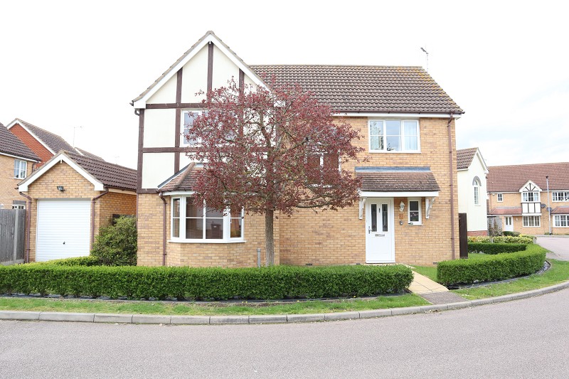 _Smart_Move's tweet image. REDUCED: Aston Close #Yaxley #Yaxley. House - 4 bed £390,000