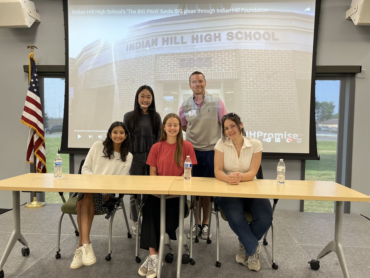 HamiltonCoESC's tweet image. Our advice to you: Let students use their voices! So far, we've heard from @IHSchools, @ButlerTech, @PCSDViking, and @SycamoreSchools 💚 #MWLS23 #StudentVoice