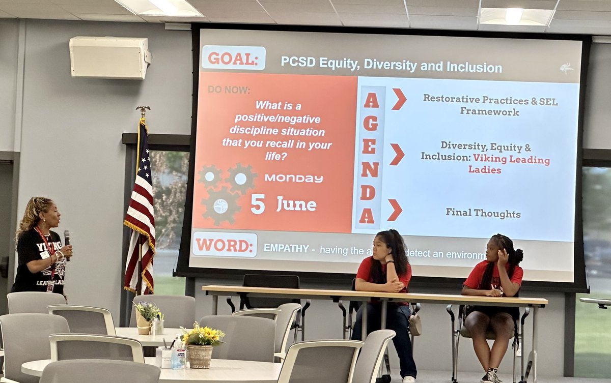 HamiltonCoESC's tweet image. Our advice to you: Let students use their voices! So far, we've heard from @IHSchools, @ButlerTech, @PCSDViking, and @SycamoreSchools 💚 #MWLS23 #StudentVoice