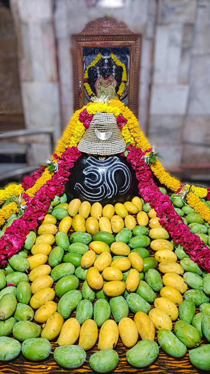 श्री अहल्याबाई मंदिर, प्रभासक्षेत्र - गुजरात (सौराष्ट्र)
दिनांकः 05 जून 2023, ज्येष्ठ कृष्ण प्रतिपदा एवं द्वितीया - सोमवार
सायं शृंगार
06232865
#somnath
#somnathtemple
#shree_somnath_trust 
#Somnath_Temple_Live_Darshan
#Pratham_Jyotirling
#girsomnath 
#mahadeva