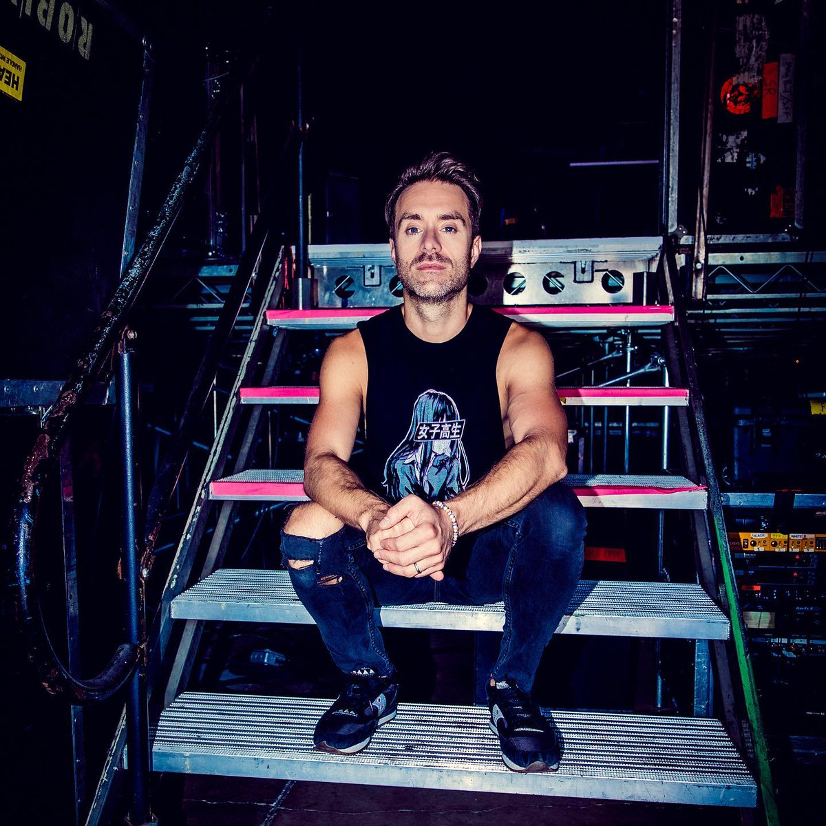 simpleplan's tweet image. Happy birthday @SebLefebvre  🎉🎉🎉

It seems like we&apos;re always either on tour or playing a show on your birthday and we&apos;re so happy to be here in Europe with you this year to celebrate your special day🥳🥳🥳

You’re the kindest, most generous dude we know and we&apos;re so lucky to…