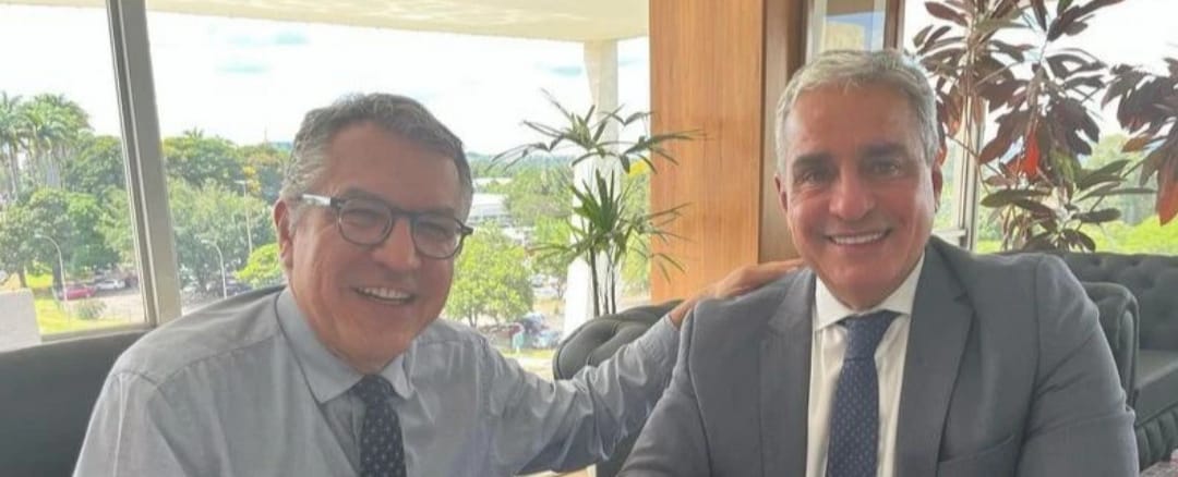 A melhor articulação do planalto, dupla dinâmica. 
Bom dia.