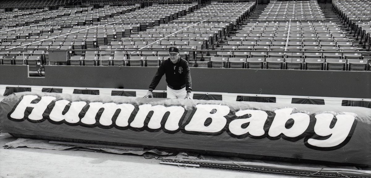 towahead's tweet photo. Very sorry to hear about the former SF Giants manager Roger Craig passing away.   HUMMBABY Roger !! https://t.co/f0GZ15wBGw